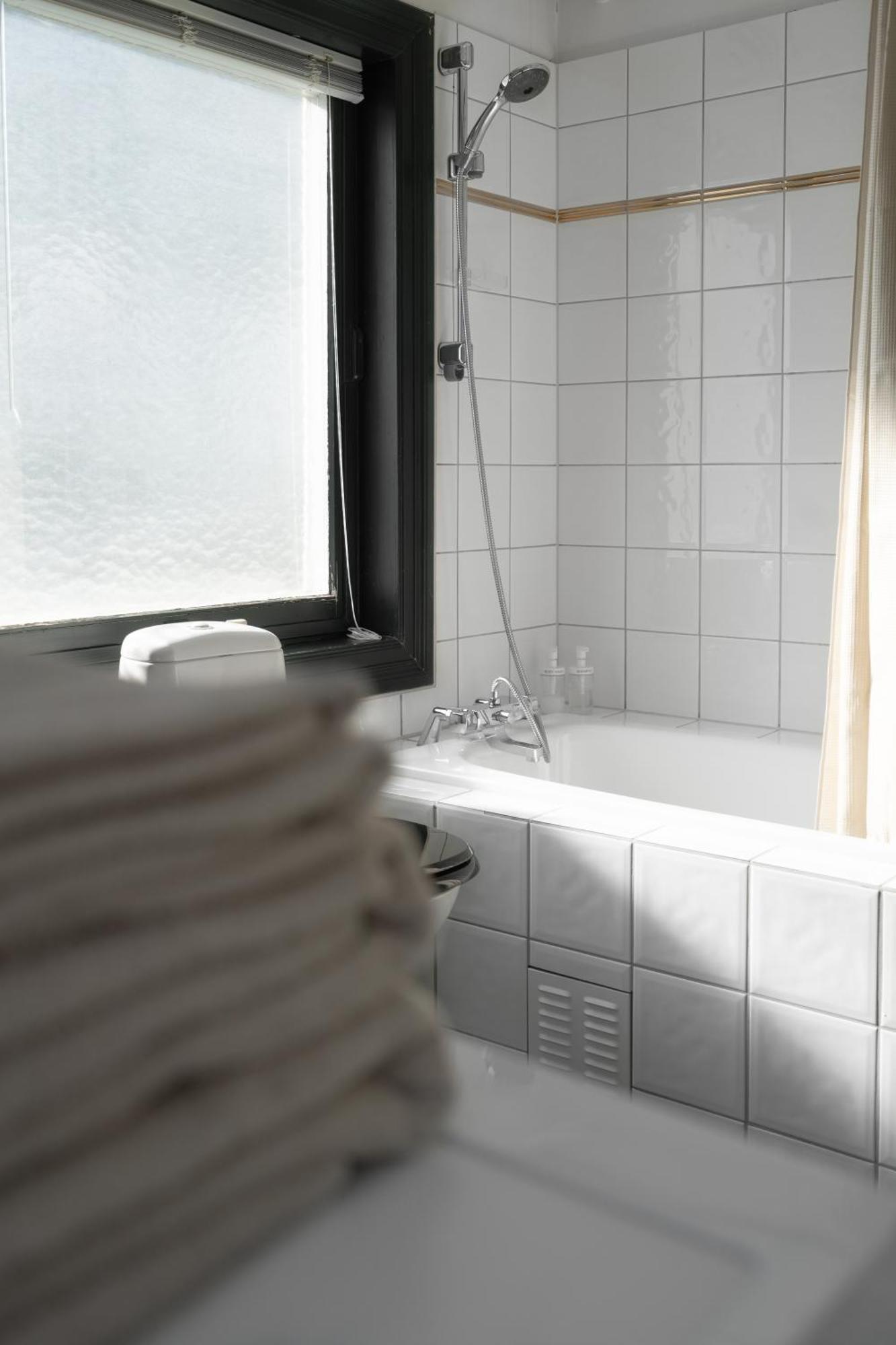 Sunny Apartment In Alesund City ภายนอก รูปภาพ
