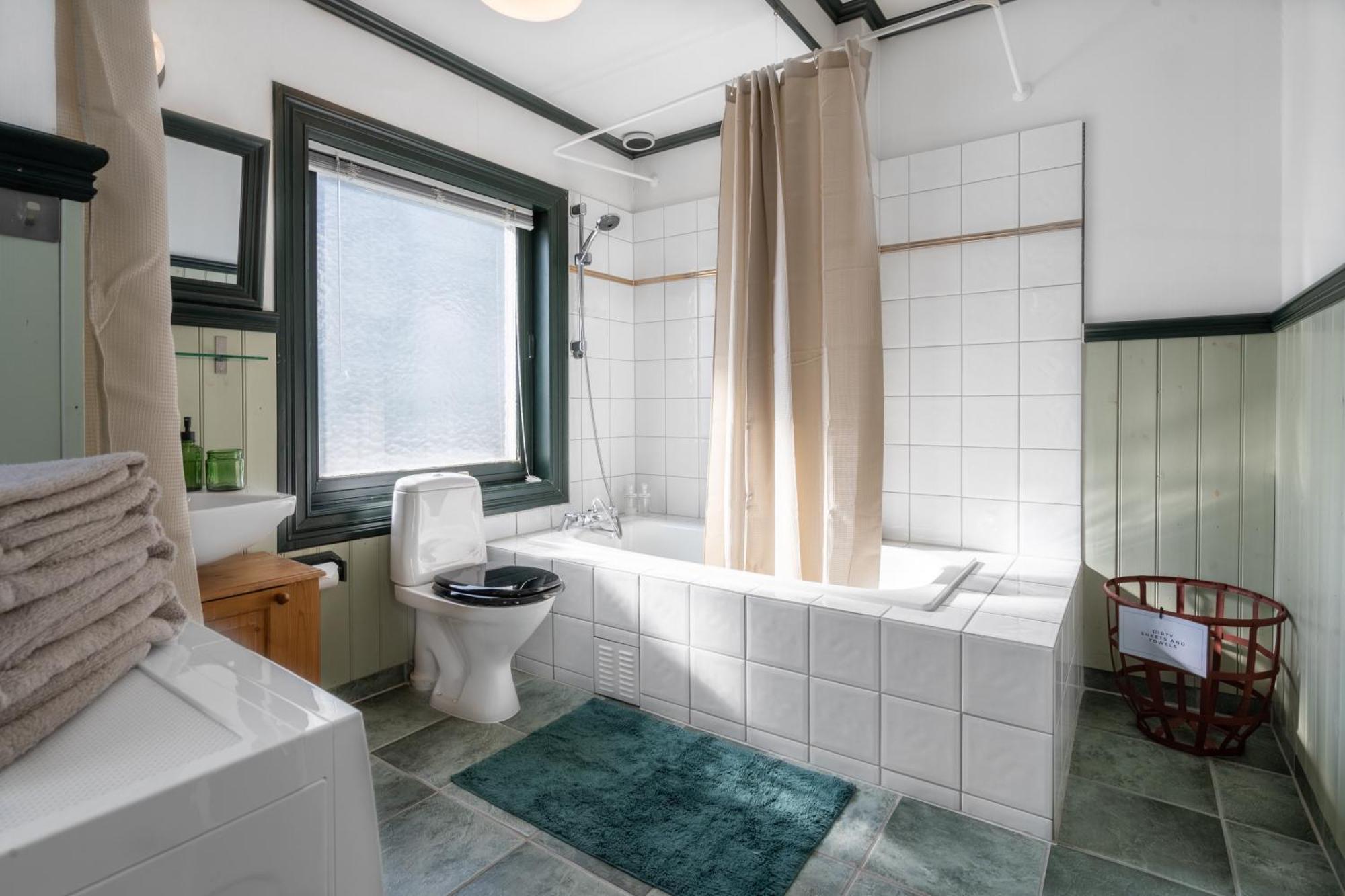 Sunny Apartment In Alesund City ภายนอก รูปภาพ